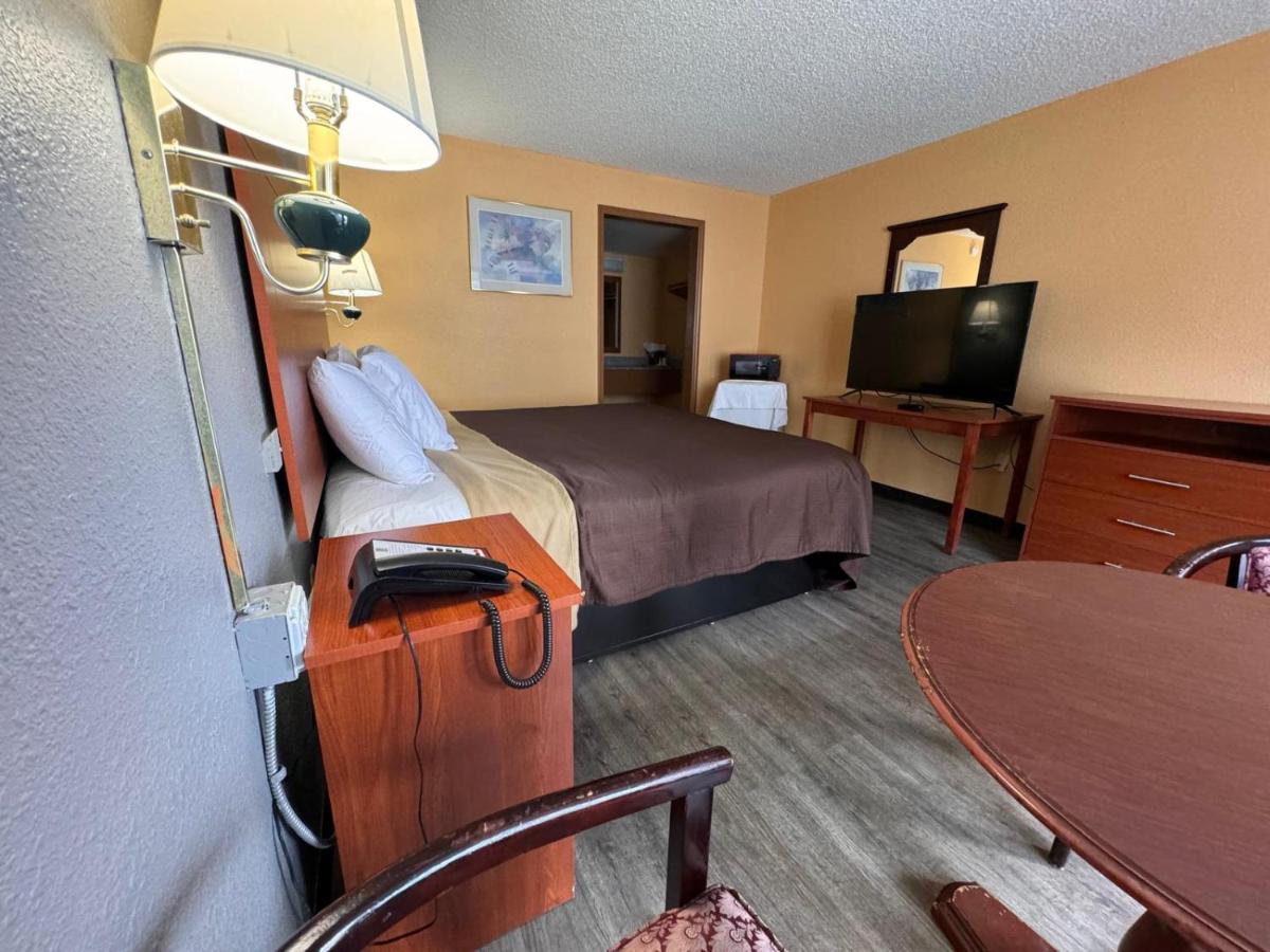 | College Inn Spartanburg