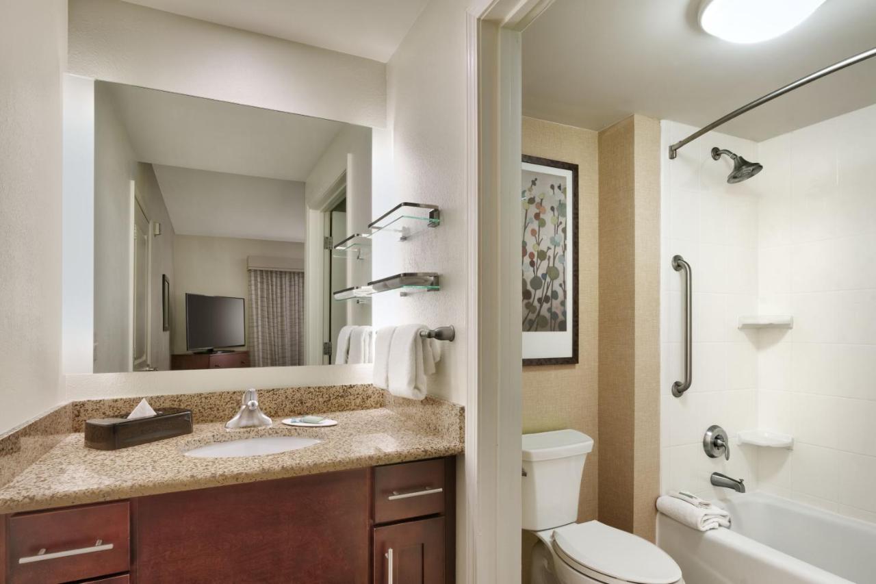 | Residence Inn Jackson