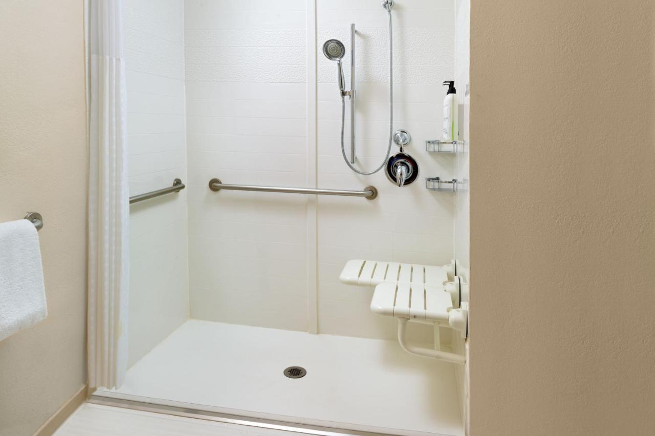 | Fairfield Inn & Suites by Marriott Atlanta Buckhead