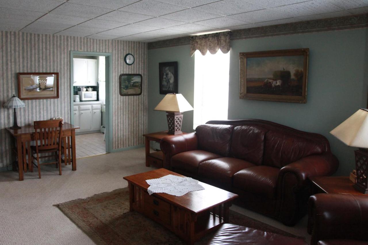 | The Winter Inn