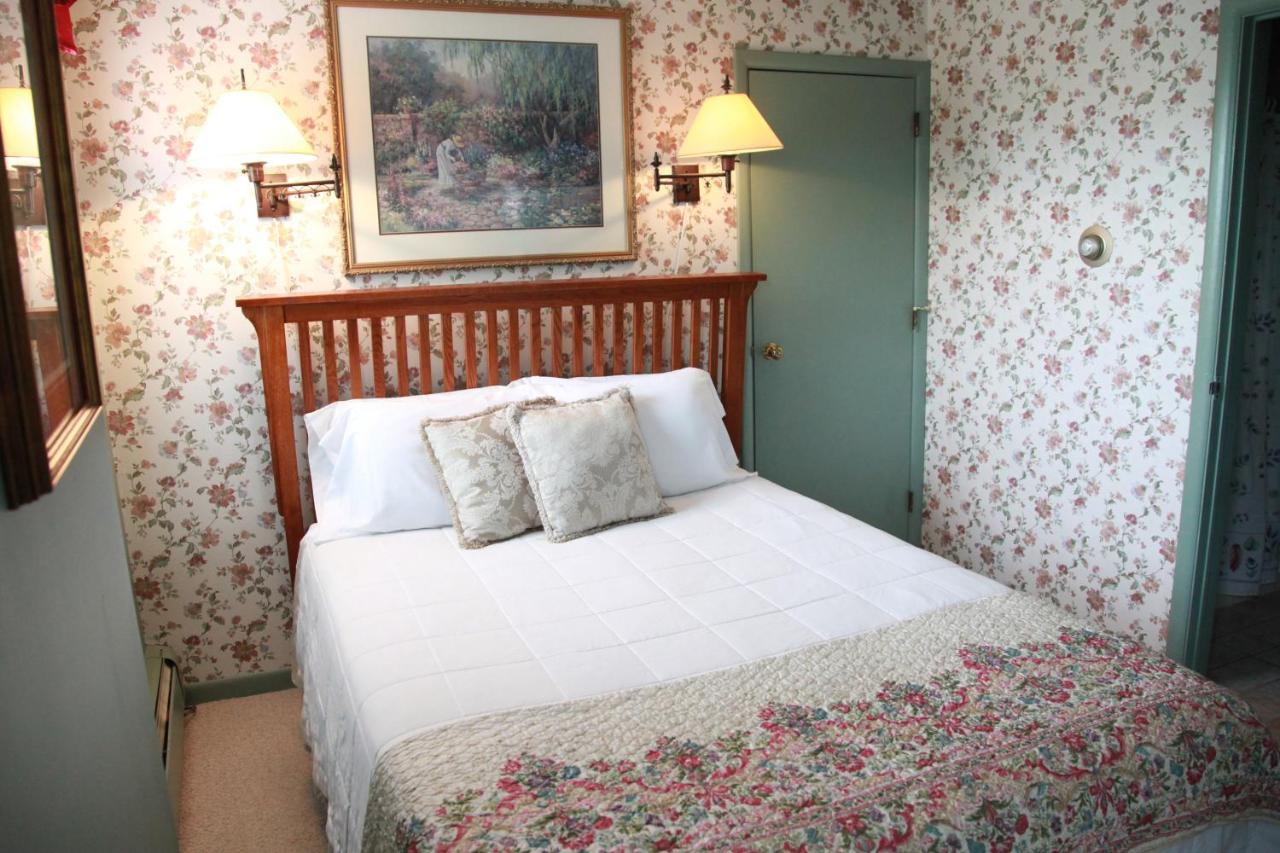 | The Winter Inn