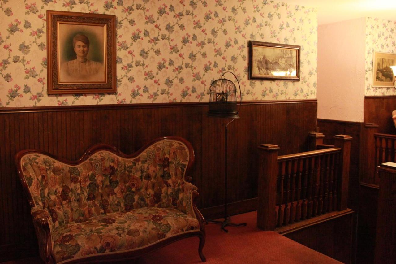 | The Winter Inn