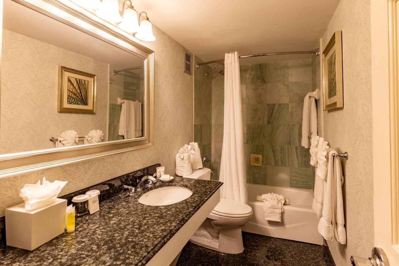 King Suite with Ocean View at Lago Mar Beach Resort & Club