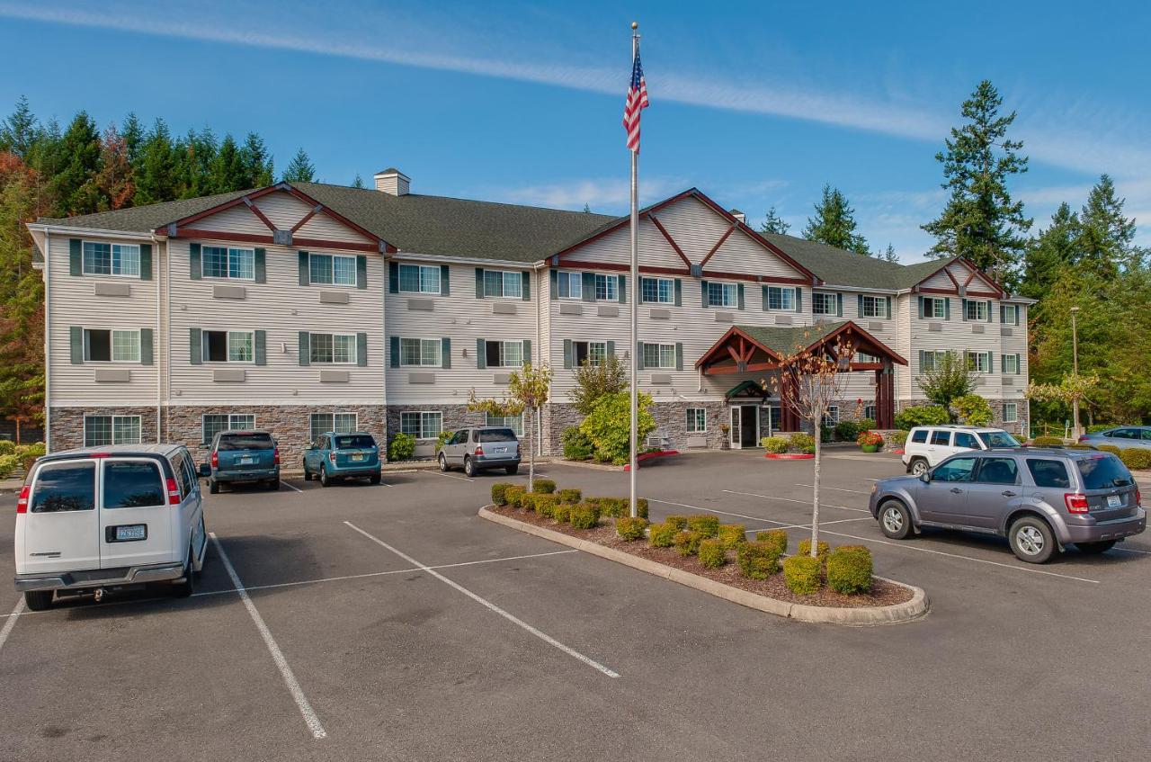 | FairBridge Inn & Suites DuPont
