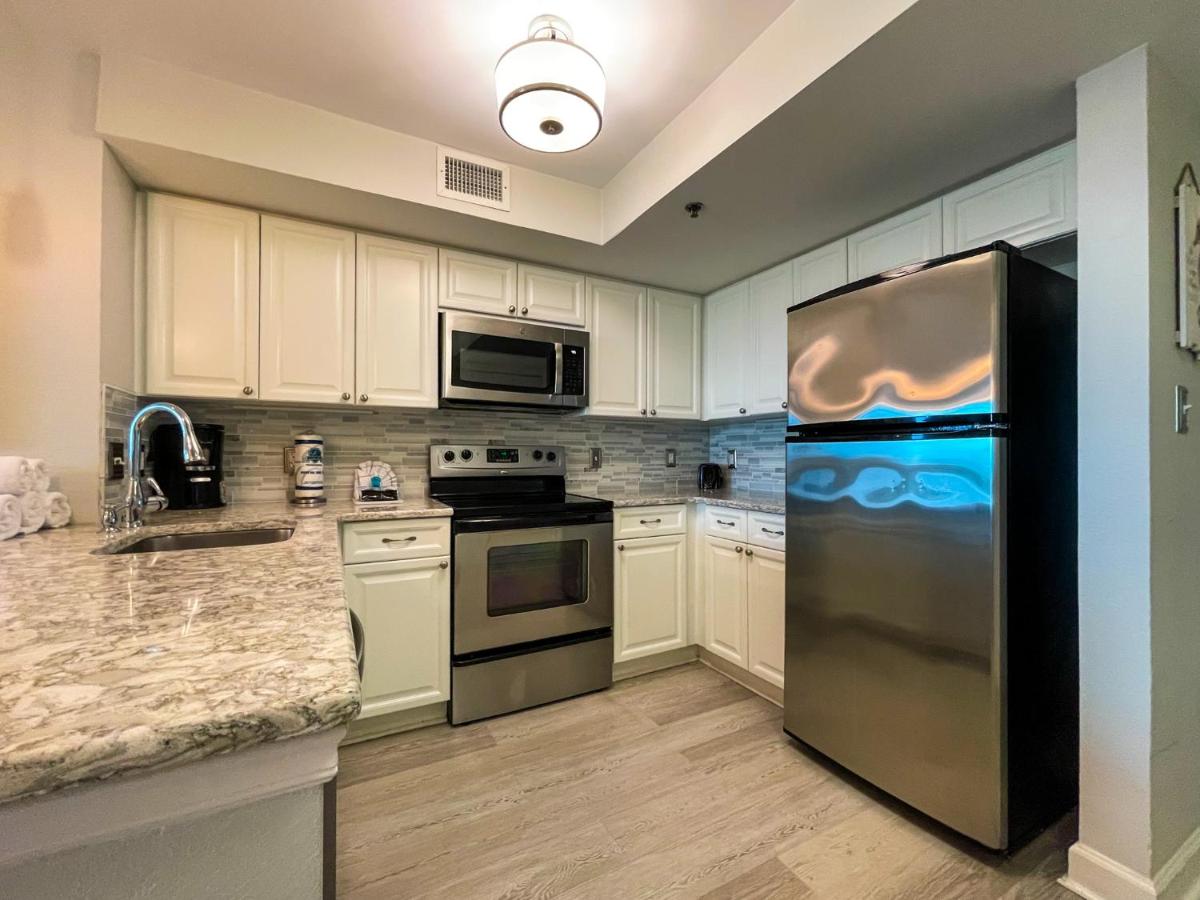 Two Bedroom Ocean View at Bluegreen Vacations Horizon at 77th an Ascend Resort