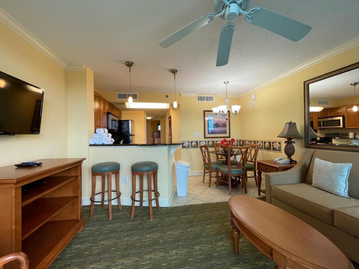 One Bedroom Suite with Ocean View at Bluegreen Vacations Horizon at 77th an Ascend Resort