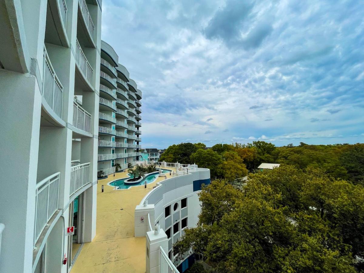 One Bedroom Suite with Ocean View at Bluegreen Vacations Horizon at 77th an Ascend Resort