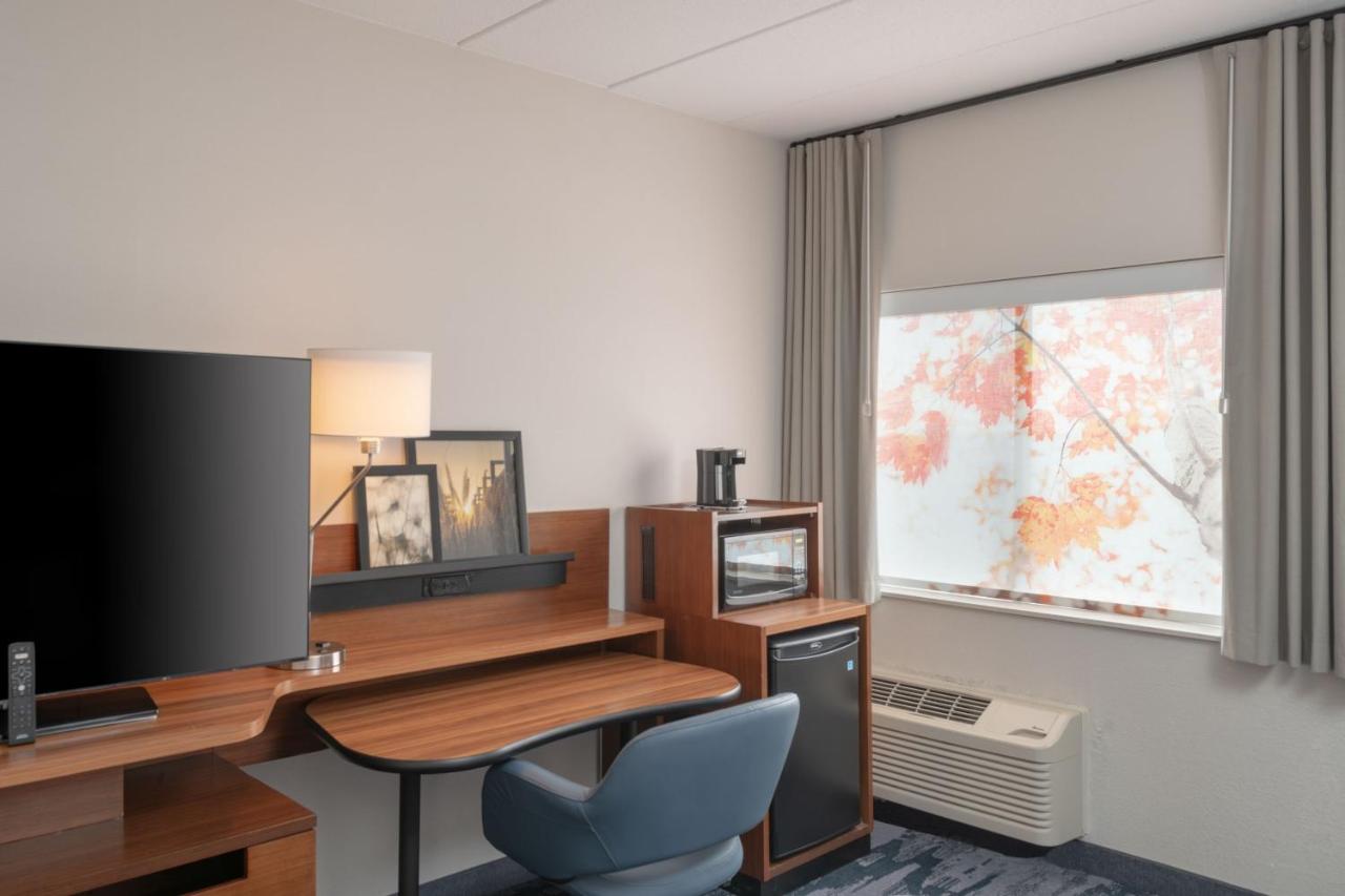 | Fairfield Inn Boston Tewksbury/Andover
