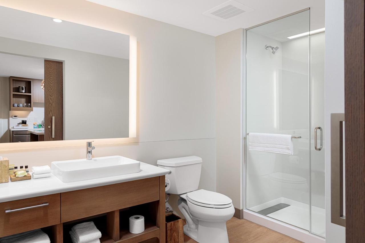 One Bedroom King Suite with Sofa Bed and City View at Element by Marriott Nashville Vanderbilt West End