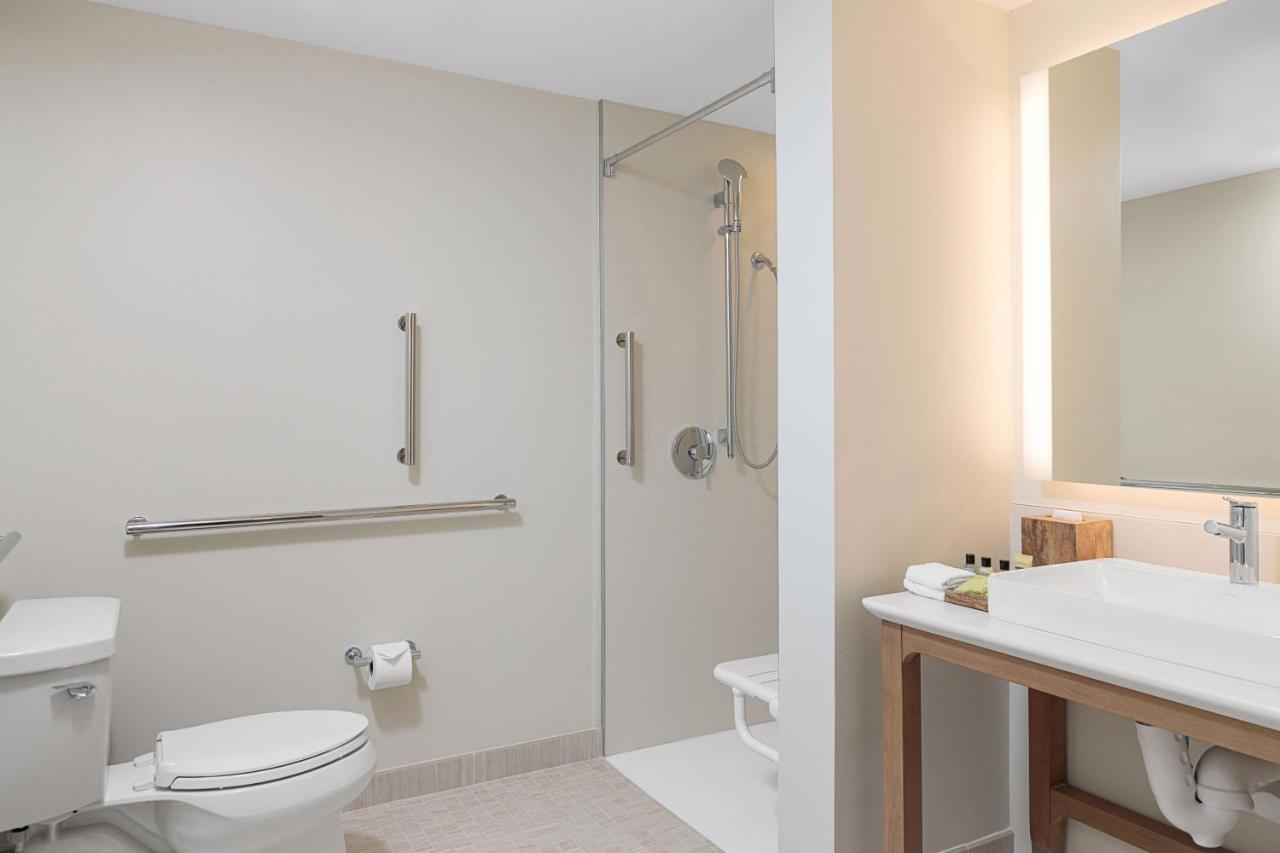 King Room with Pullout Sofa - Hearing Accessible at Element by Marriott Nashville Vanderbilt West End