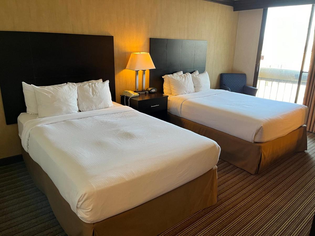 Double Room with Two Double Beds at Wyndham Garden Schaumburg Chicago Northwest