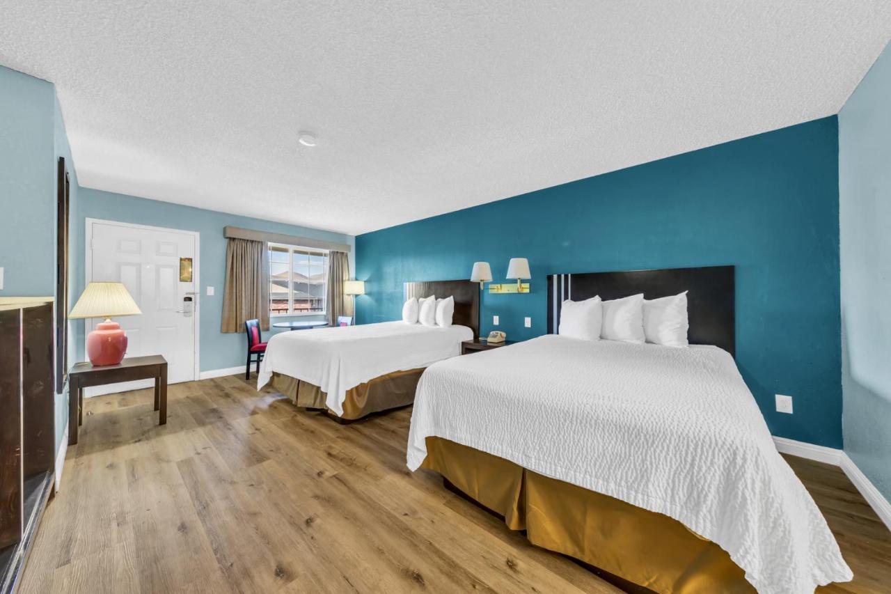 Studio Suite with Two Queen Beds - Non-Smoking at Days Inn by Wyndham Carson City