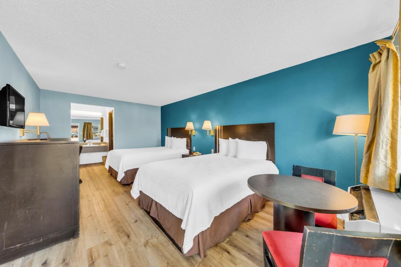 Queen Room with Two Queen Beds - Non-Smoking at Days Inn by Wyndham Carson City