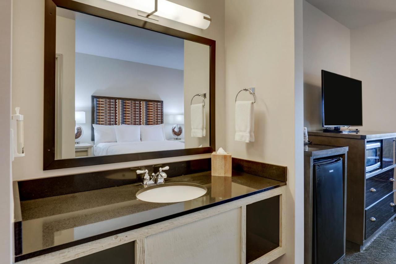 King Studio with Sofa Bed at Stoney Creek Hotel Tulsa - Broken Arrow