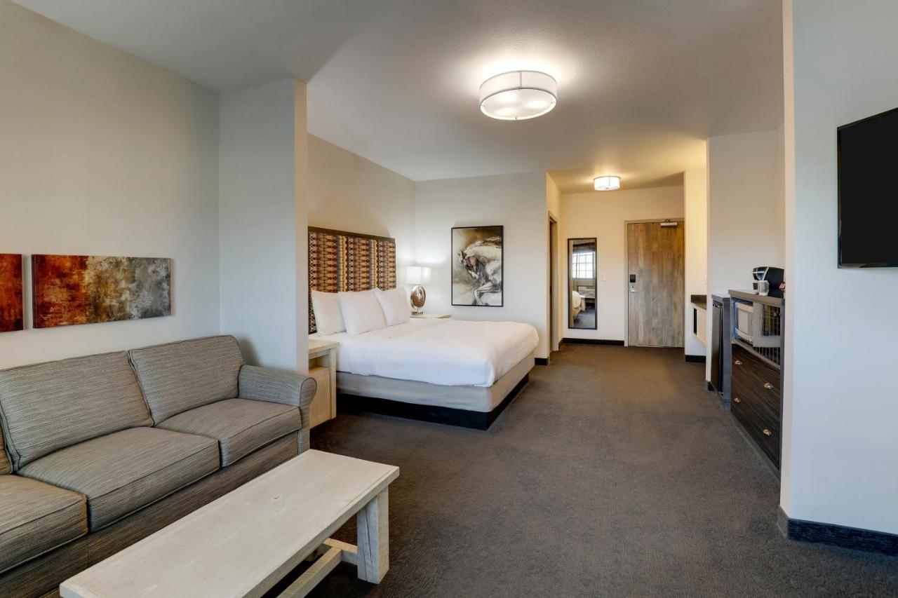 King Studio with Sofa Bed at Stoney Creek Hotel Tulsa - Broken Arrow