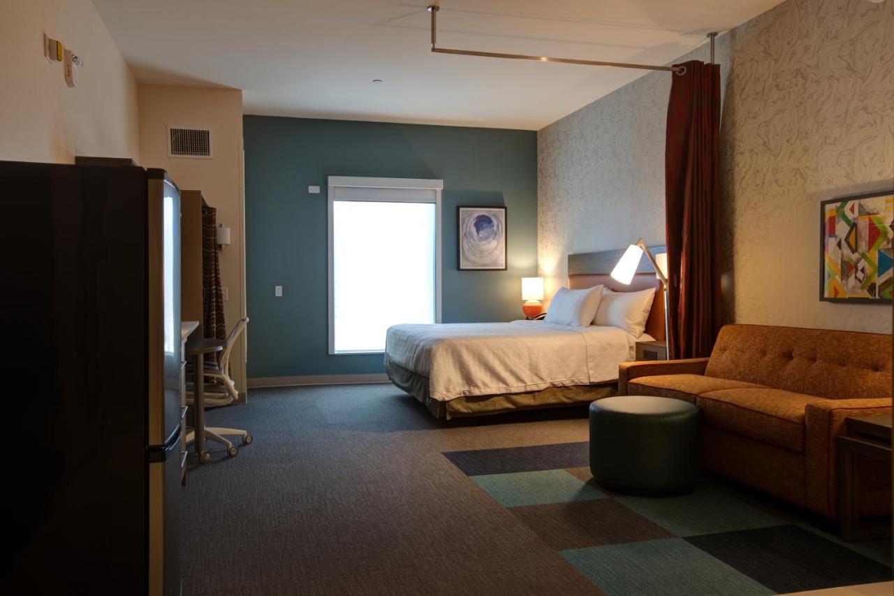 King Suite - Hearing Accessible/Non-Smoking at Home2 Suites By Hilton Charlotte Uptown