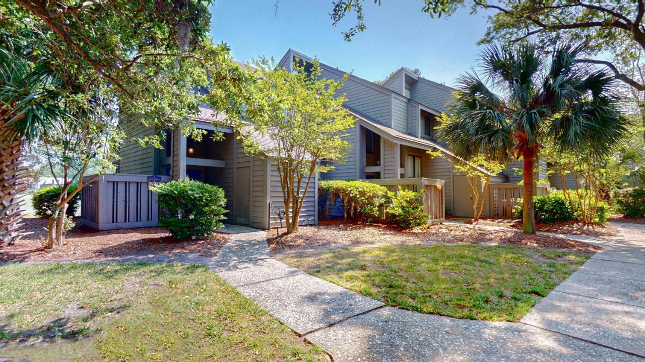 | 284 Turnberry Village