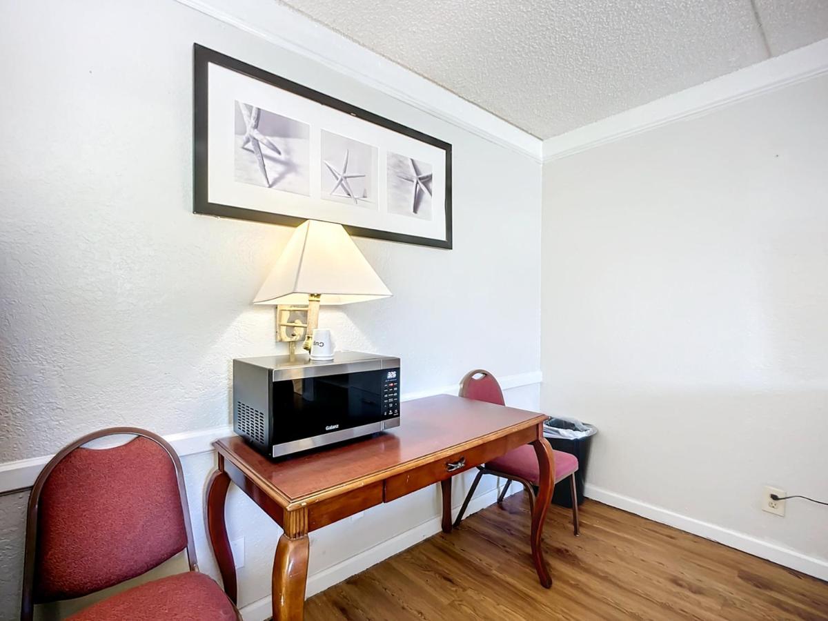  | Stayable Suites Jacksonville North