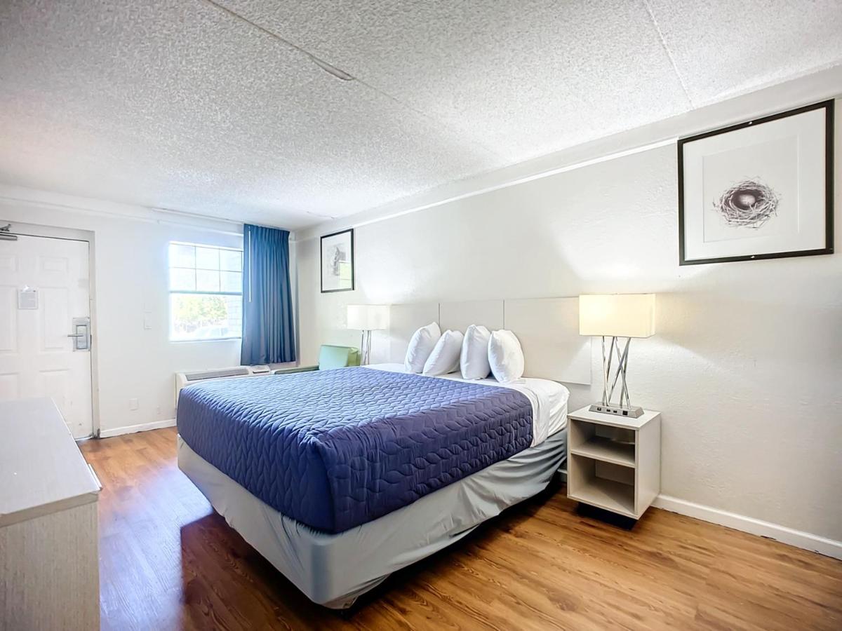 | Stayable Suites Jacksonville North