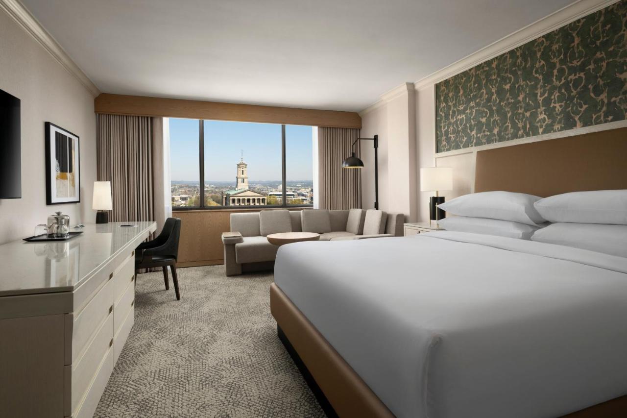 Executive, Guest room, 1 King at Sheraton Grand Nashville Downtown