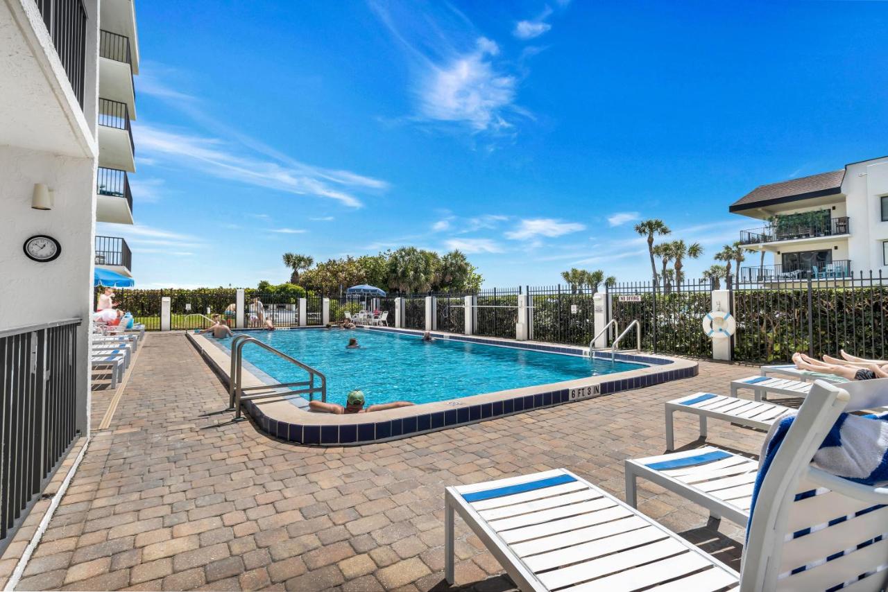 | Cape Winds Resort