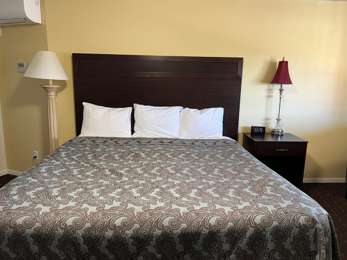 | Port Townsend Inn