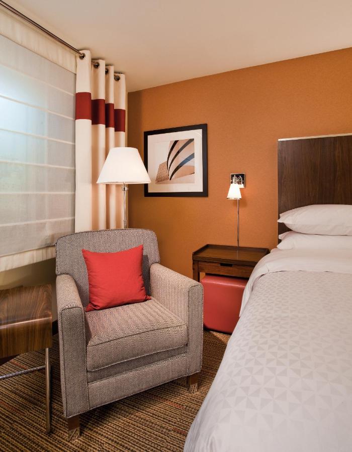  | Four Points by Sheraton Newburgh Stewart Airport