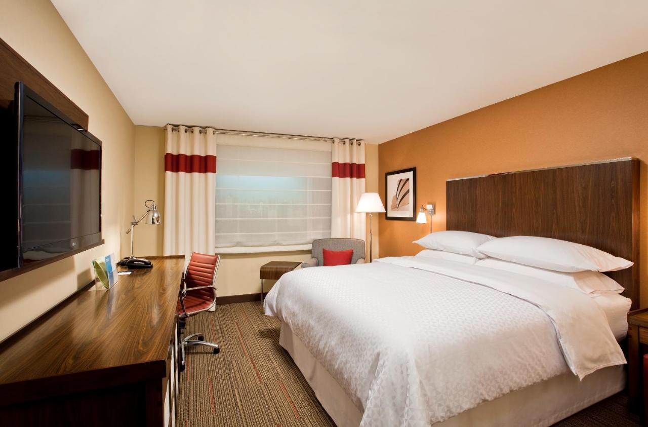  | Four Points by Sheraton Newburgh Stewart Airport