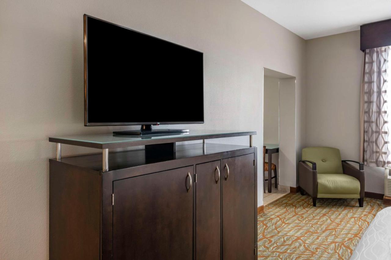  | Best Western Plus Bradenton Gateway Hotel