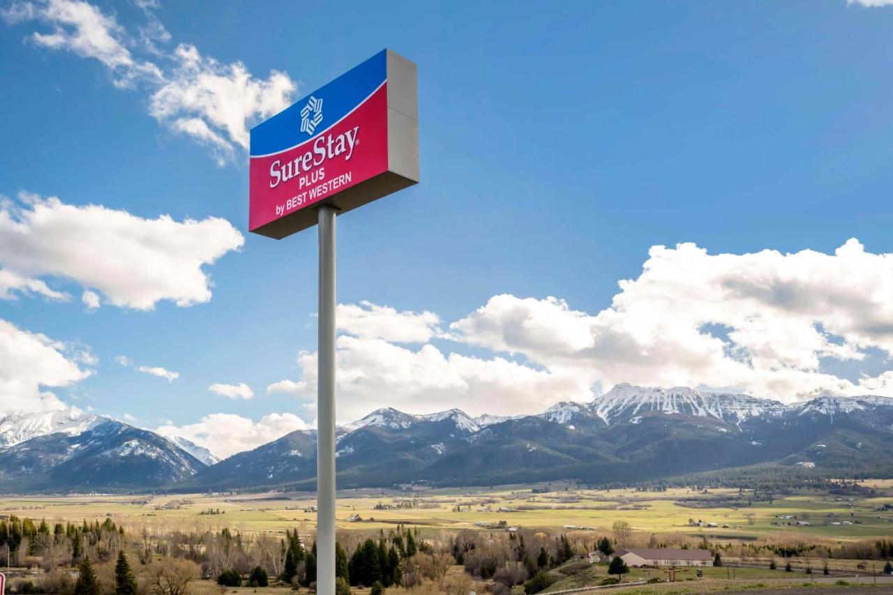  | Eagle's View Inn & Suites