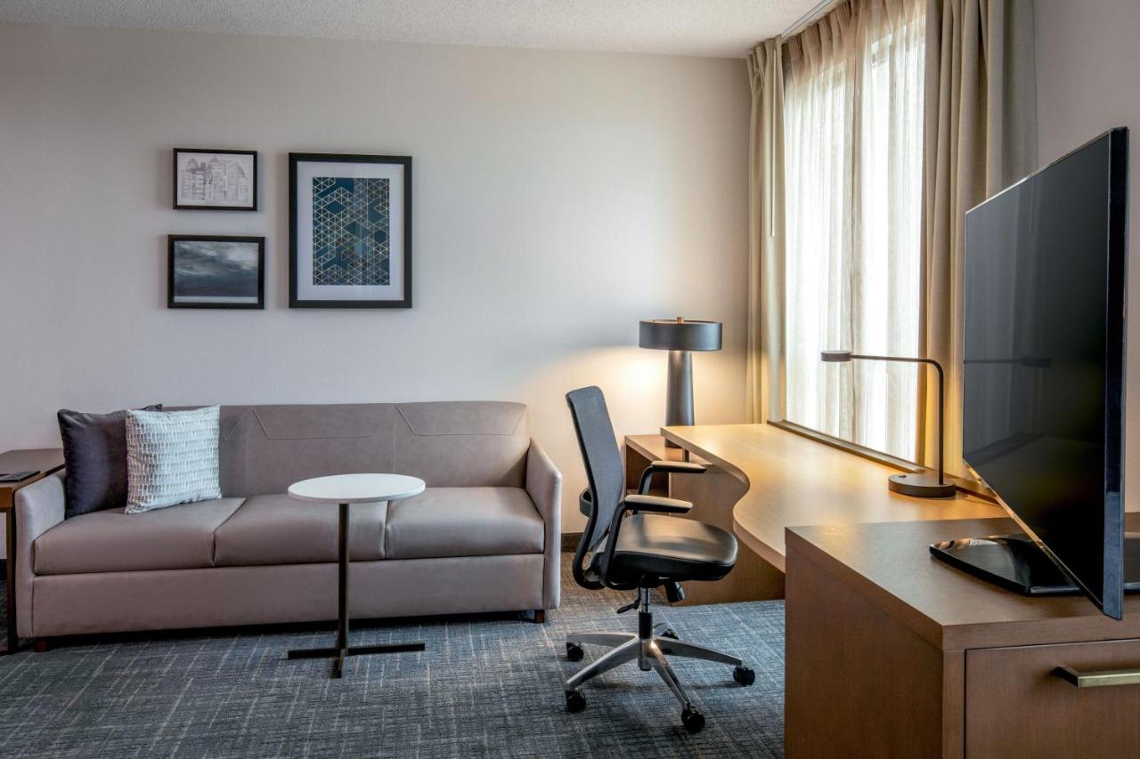 King Studio with Sofa Bed at Residence Inn by Marriott Birmingham Downtown at UAB
