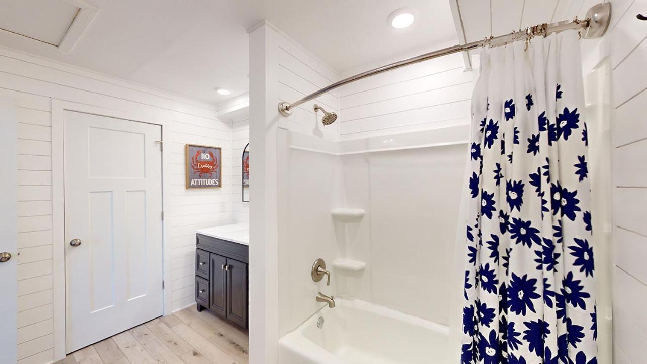 | 218 Turnberry Village
