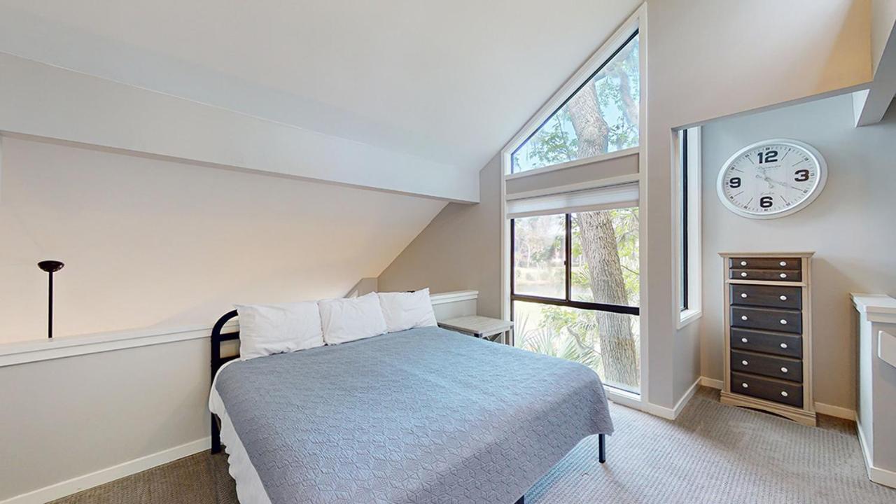 | 218 Turnberry Village