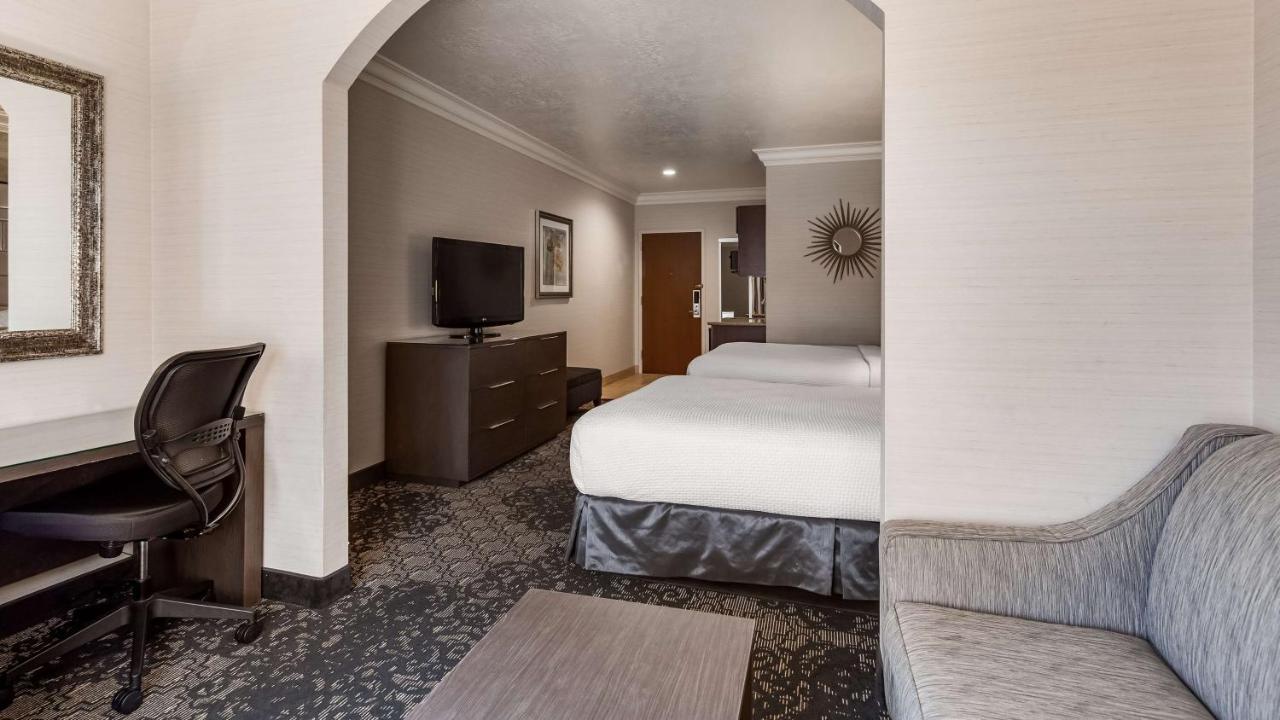 | Best Western Plus Abbey Inn