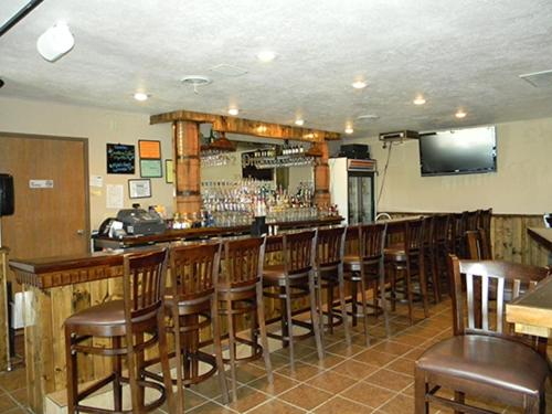 | Boarders Inn & Suites by Cobblestone Hotels - Munising