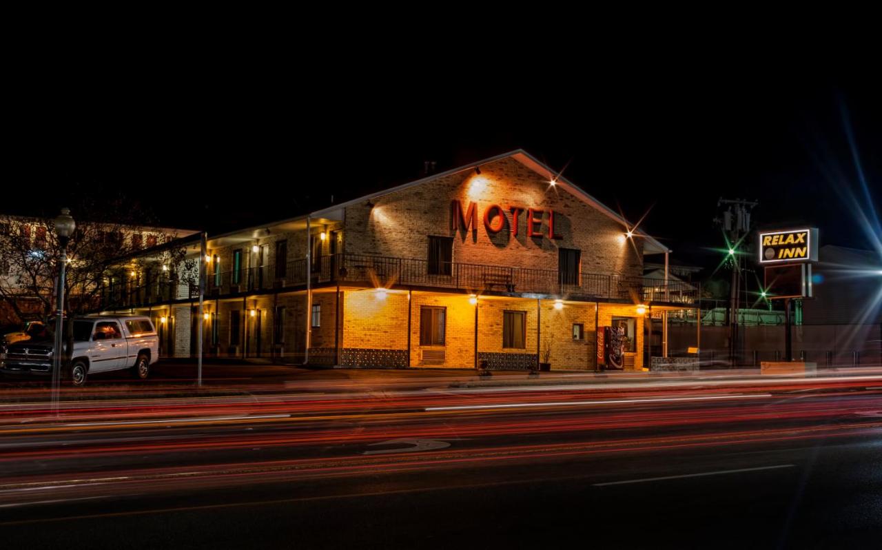 | Relax Inn Front Royal