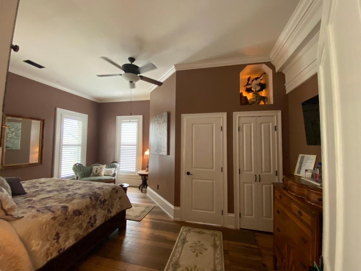 | Belle Louise Historic Guest House