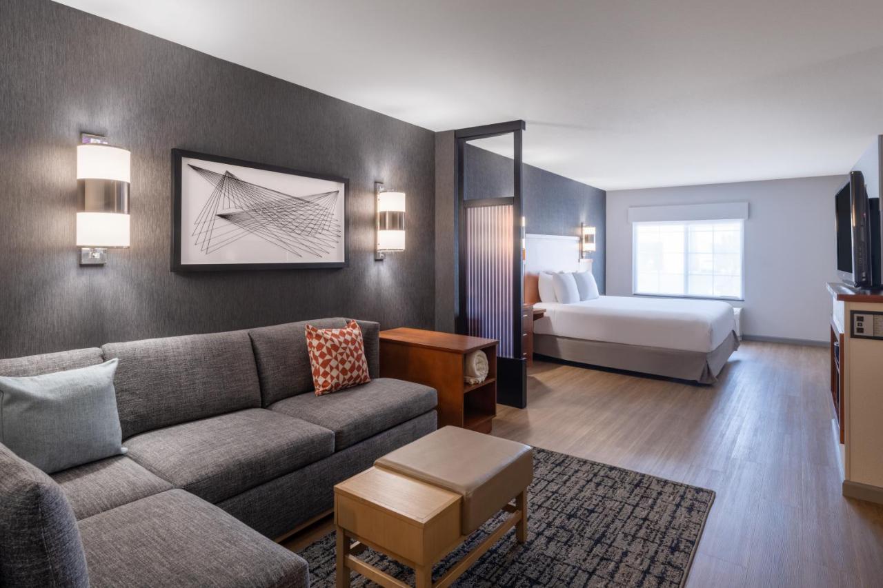 Ada Kng Tub Sfbd at Hyatt Place Santa Fe