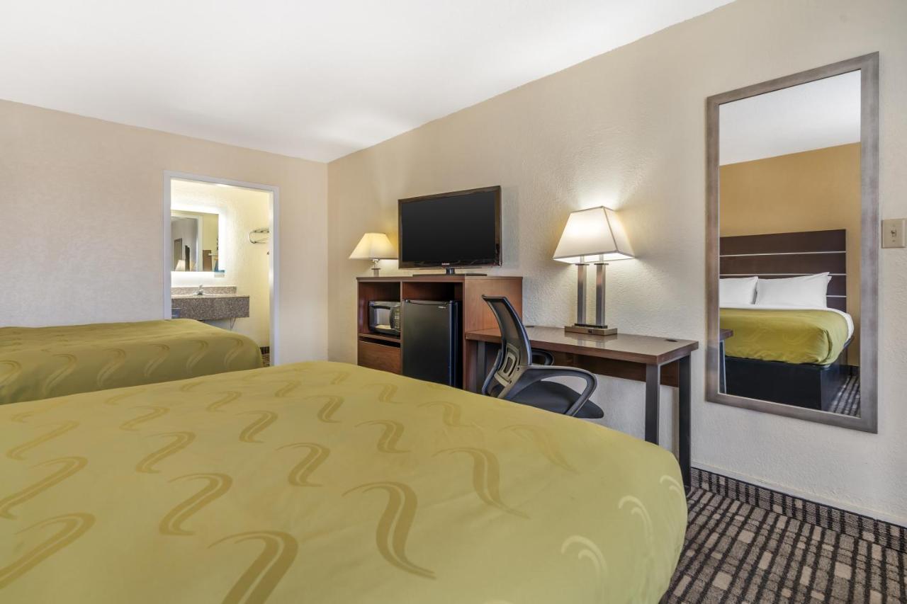 Queen Room with Two Queen Beds - Non-Smoking at Quality Inn Tucumcari