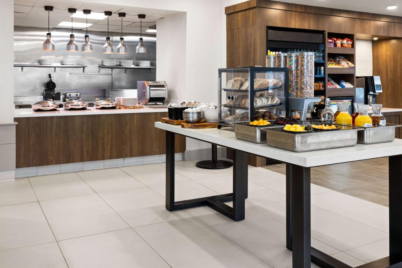| Hilton Garden Inn Milford