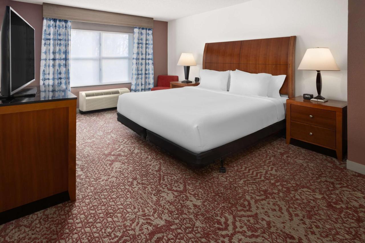 | Hilton Garden Inn Milford
