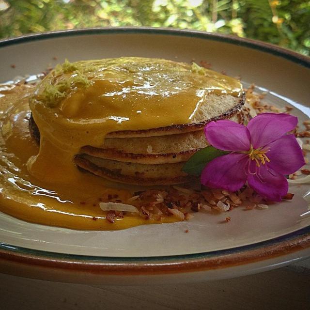 | Hale Hualalai