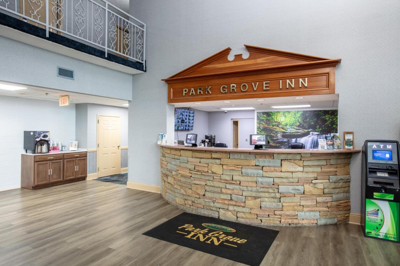 | Park Grove Inn