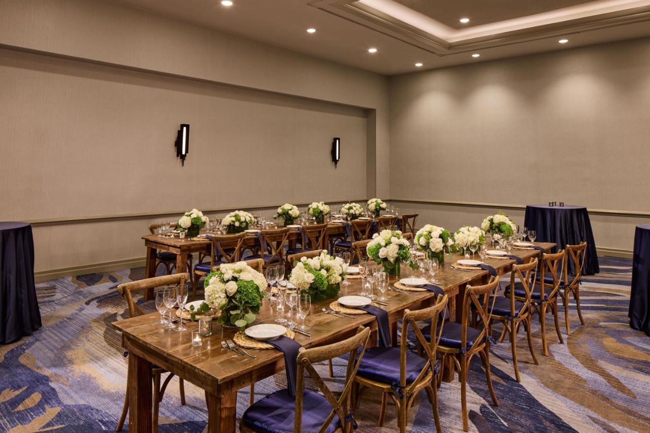 | Marriott Marina del Rey