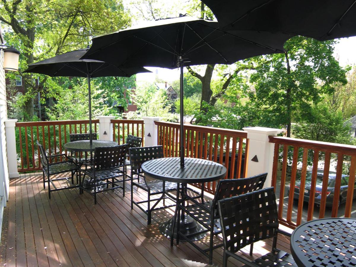| Longwood Inn