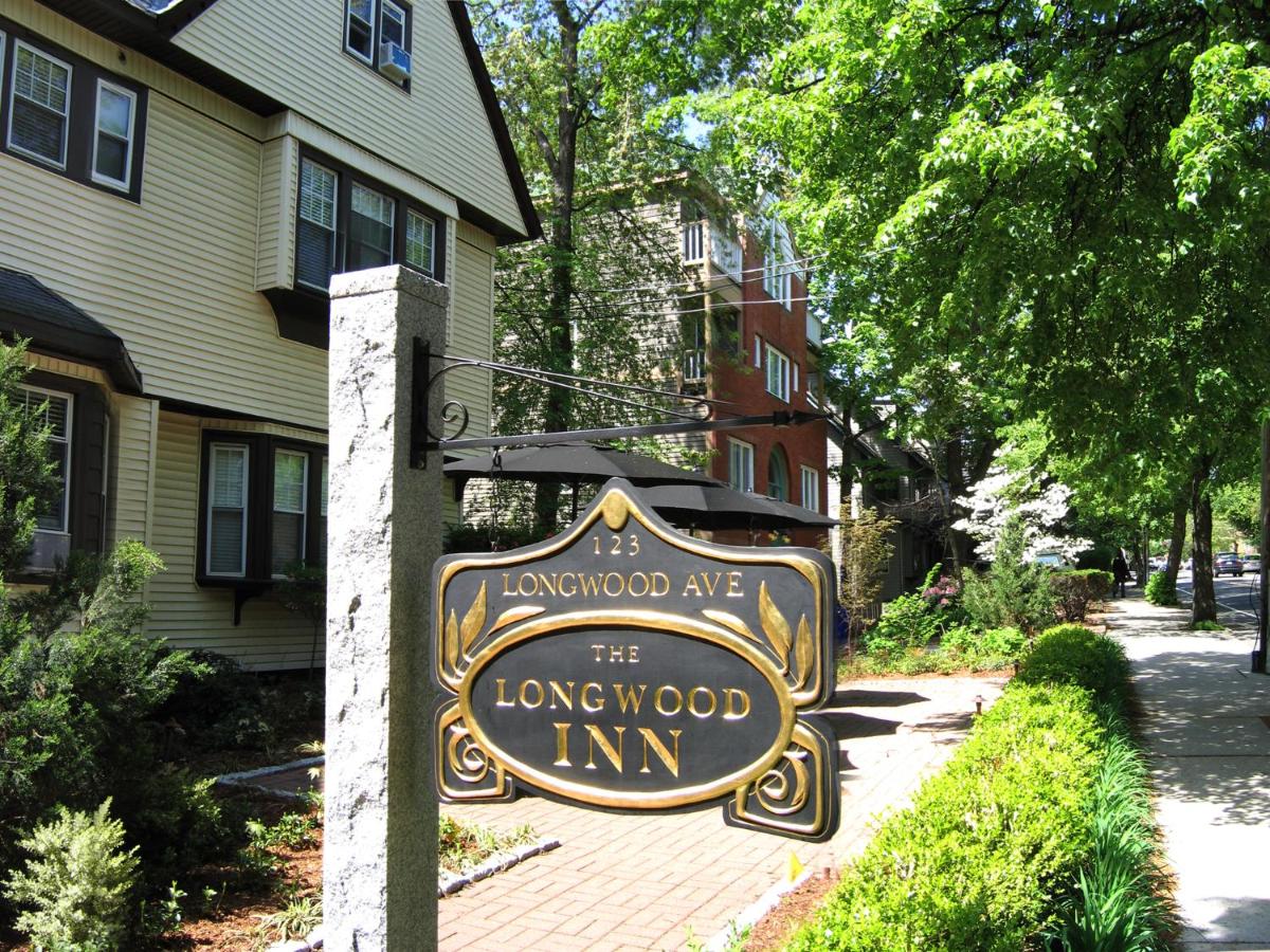 | Longwood Inn