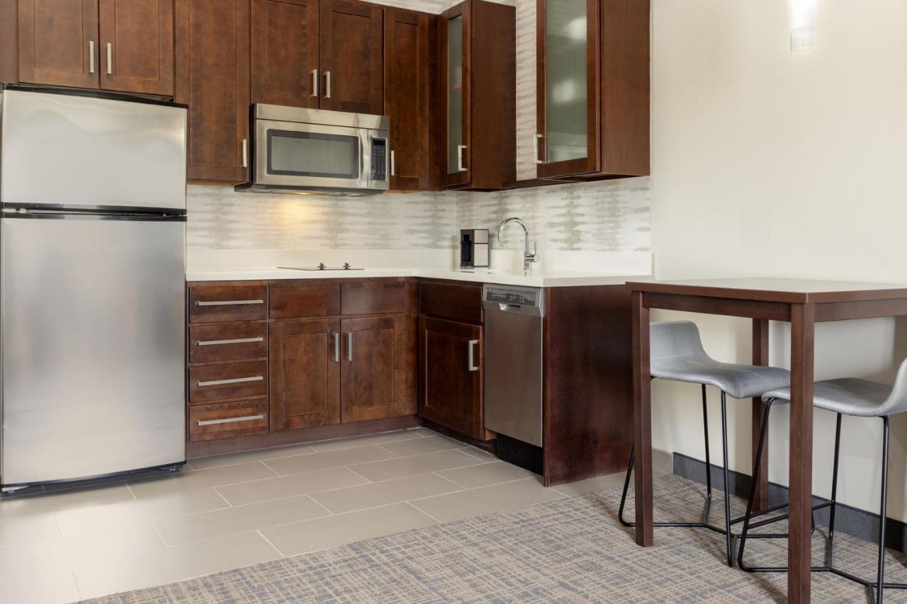 One-Bedroom Suite with Sofa Bed at Residence Inn Columbus Polaris
