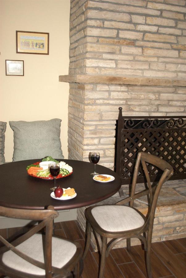 | Coachman's Inn, A Four Sisters Inn