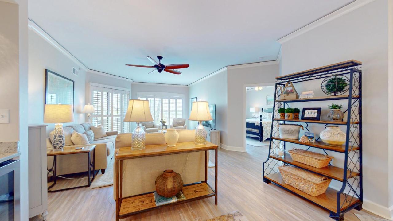  | 5205 Hampton Place South