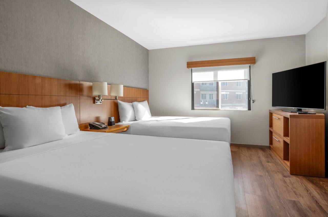 Queen Room with Two Queen Beds at Hyatt Place Phoenix/Chandler-Fashion Center